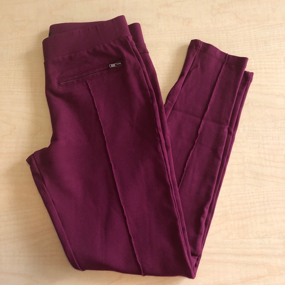 Burgundy leggings
